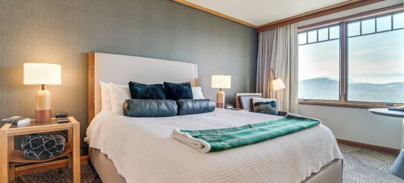 山景和泳池通道：克利艾伦公寓！(CLE Elum Condo with Pool Access and Mountain Views)图片