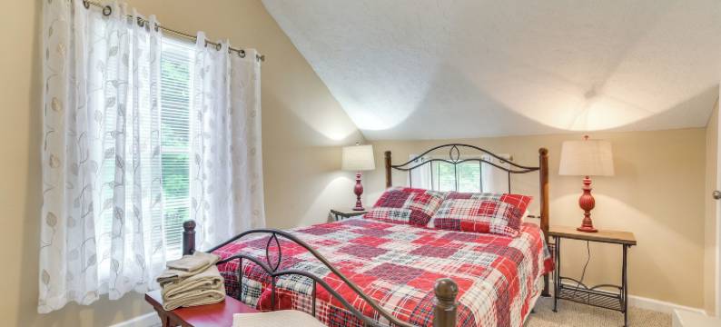 靠近雪地摩托和冰钓：法夫湖度假屋(Near Snowmobiling and Ice Fishing Fife Lake Retreat)图片