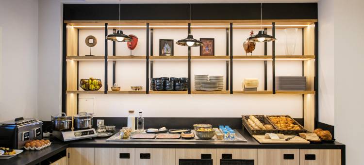 沙特尔中心康铂酒店(Campanile Chartres Centre - Gare - CATHÉDRALE)图片