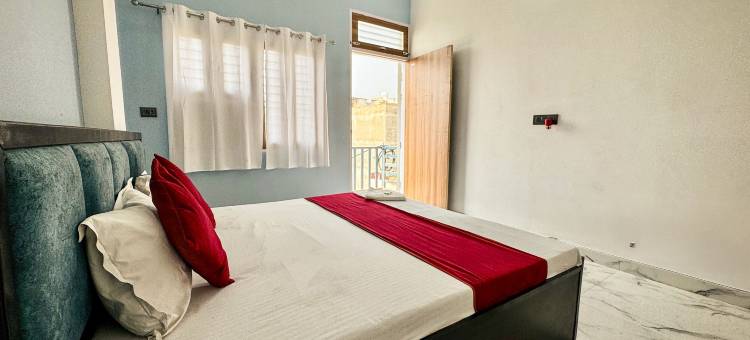 拉达阿拉迪亚萨丹酒店(Hotel Radha Aradhya Sadan)图片