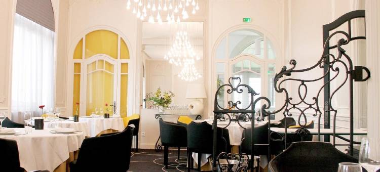 布兰查德城堡酒店(Château Blanchard)图片