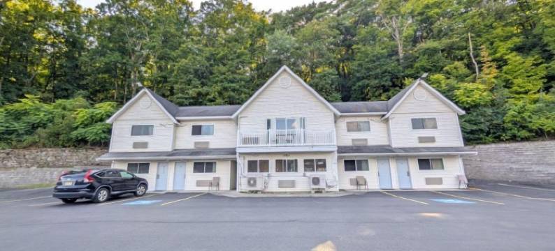 瀑布汽车旅馆(The Falls Motel)图片