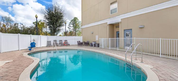 布卢明顿诺莫尔卡尔森江山旅馆套房(Country Inn & Suites by Radisson, Jacksonville West, FL)图片