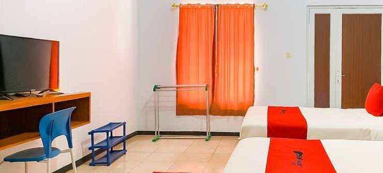 RedDoorz Syariah @ Terabuci Malangbong Garut图片