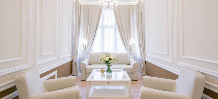 卡罗维发利雷韦顿套房(Revelton Suites Karlovy Vary)图片