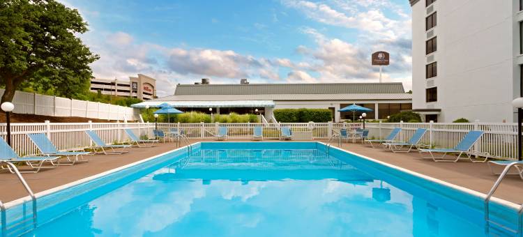 华盛顿希尔顿逸林酒店草地娱乐场区(DoubleTree by Hilton Washington Meadow Lands Casino Area)图片