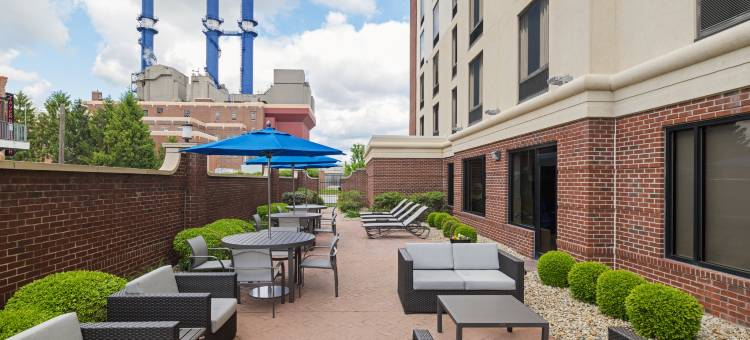 洲际智选假日套房酒店印第安纳波利斯市中心会议中心区域(Holiday Inn Express & Suites INDIANAPOLIS DTN-CONV CTR AREA by IHG)图片