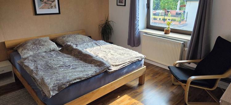 Rauw 客房(Gästezimmer Rauw Gemeinschaftbad und Küche)图片