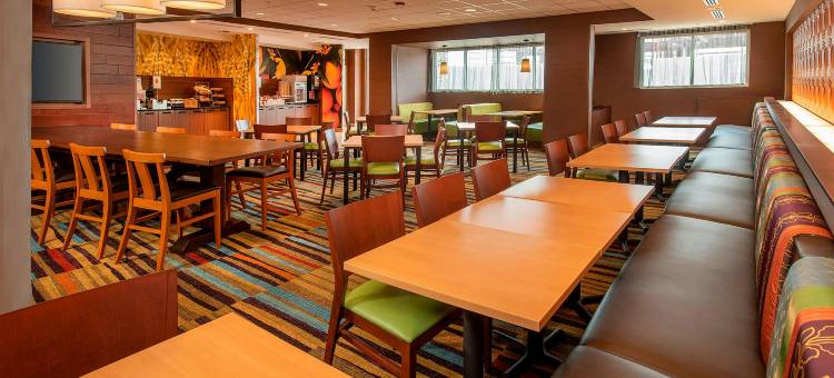 哈里斯堡国际机场万枫酒店及套房(Fairfield Inn & Suites Harrisburg International Airport)图片