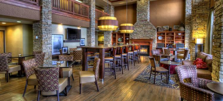 希尔顿欢朋套房酒店-佩托斯基(Hampton Inn & Suites Petoskey)图片