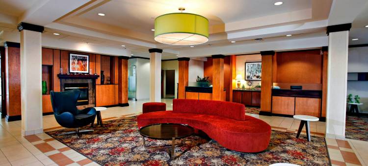 萨德伯里万枫酒店及套房(Fairfield Inn & Suites Sudbury)图片