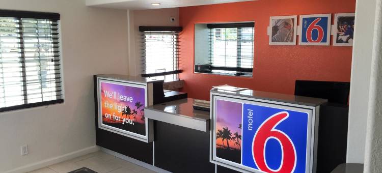 加利福尼亚德拉诺 6 号汽车旅馆(Motel 6 Delano, CA)图片