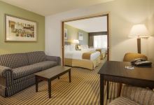 智选假日套房酒店卡拉马祖(Holiday Inn Express & Suites Kalamazoo)酒店图片