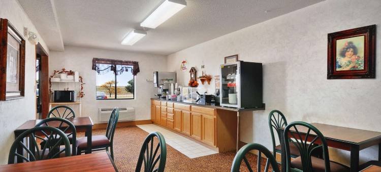 韦克尼速8酒店(Super 8 by Wyndham Wakeeney)图片