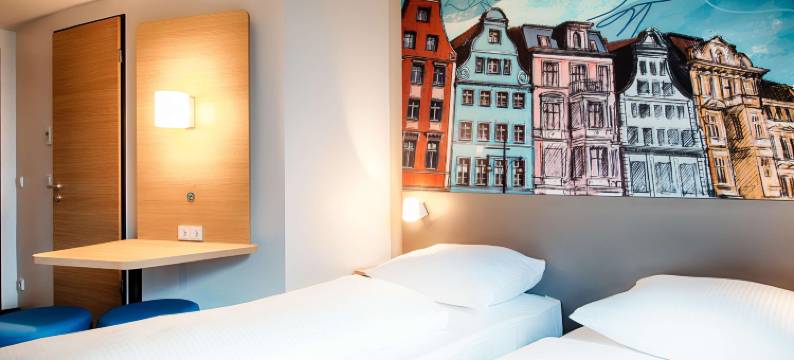 罗斯托克城西的B&B酒店(B&B HOTEL Rostock City-West)图片