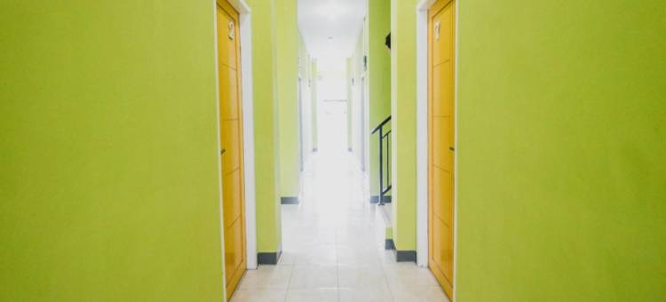 红多兹酒店-近玛纳多波里特克尼克(RedDoorz Near Politeknik Manado)图片