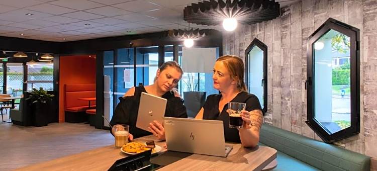 宜必思塞尔吉蓬图瓦兹港酒店(Ibis Cergy-Pontoise le Port)图片