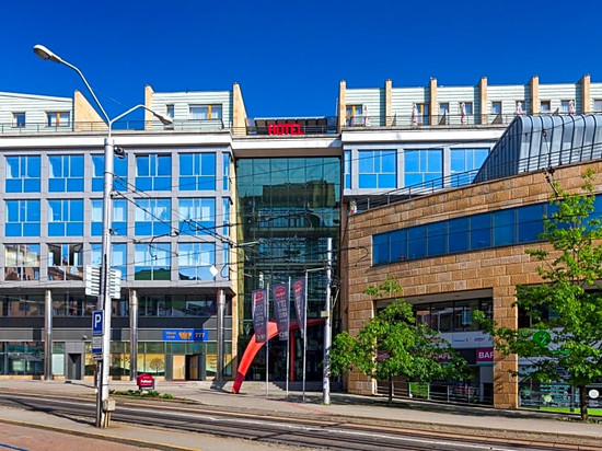 派特罗恩城精品酒店