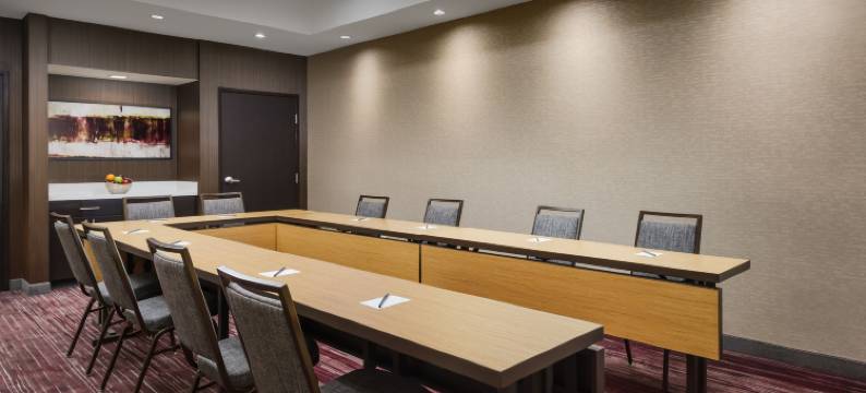 达拉斯路易斯维尔万怡酒店(Courtyard Dallas Lewisville)图片