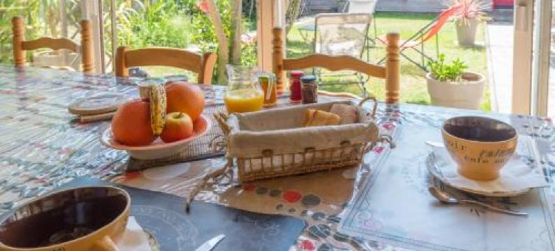 埃斯卡莱马兰库埃特咖啡厅酒店(L'Escale Marine - Couette et Café)图片