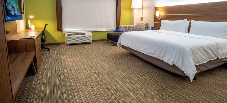 俄克拉何马城机场智选假日套房酒店(Holiday Inn Express & Suites Oklahoma City Airport)图片