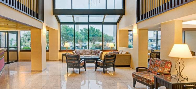 奥斯汀中央贝斯特韦斯特优质酒店(Best Western Plus Austin Central)图片