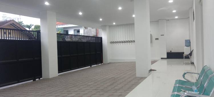 巴德兰城市景观住宅伊斯兰马纳汉酒店(Urbanview Badran Residence Syariah Manahan)图片