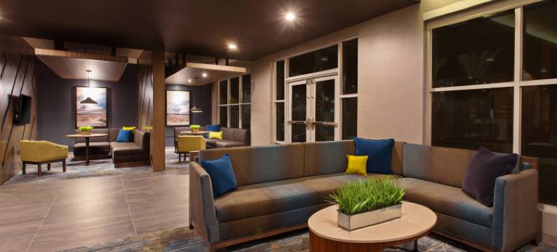 圣地亚哥埃尔卡洪万豪万怡酒店(Courtyard San Diego El Cajon)图片