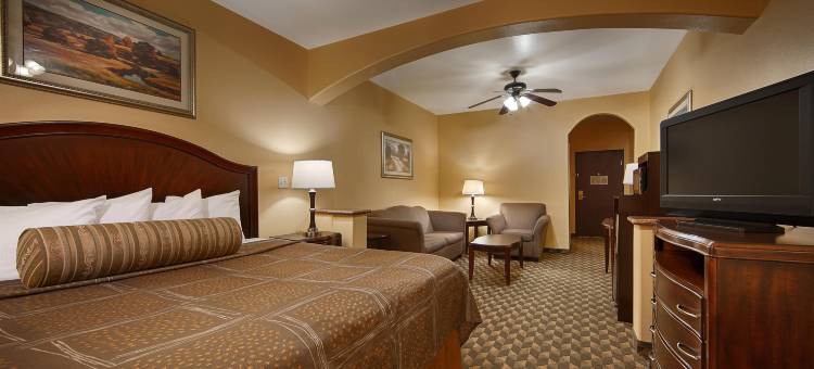 曼维尔贝斯特韦斯特优质套房酒店(Best Western Plus Manvel Inn  Suites)图片