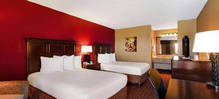 西赫勒纳的品质酒店及套房(Quality Inn & Suites West Helena)图片