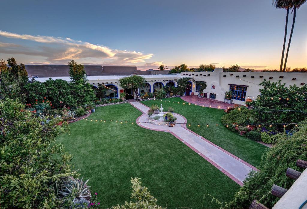 Hacienda del Sol Guest Ranch Resort Over view