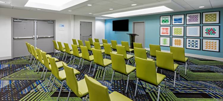 智选假日套房酒店硫(查尔斯湖) by IHG(Holiday Inn Express & Suites Sulphur (Lake Charles) by IHG)图片