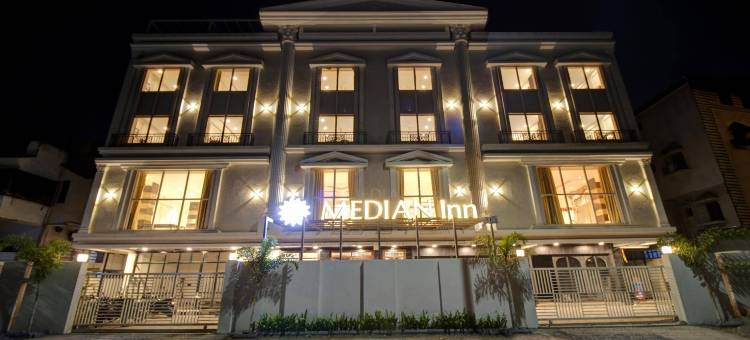 Treebo 高级 Median 旅馆(Treebo Premium Median Inn)图片