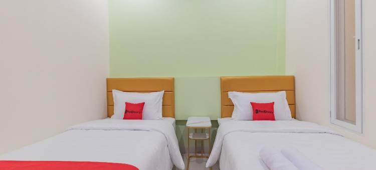 RedDoorz Plus Near Rsud Gunung Jati Cirebon图片
