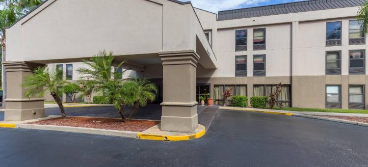 坦帕布兰登希尔顿Spark酒店(Spark by Hilton Tampa Brandon)图片