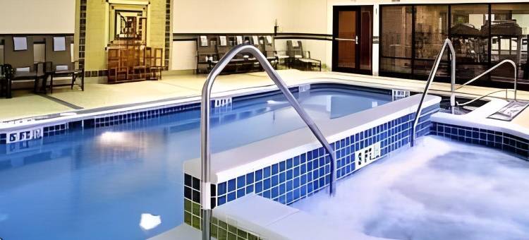 匹兹堡内维尔岛万豪万枫套房酒店(Fairfield Inn & Suites Pittsburgh Neville Island)图片