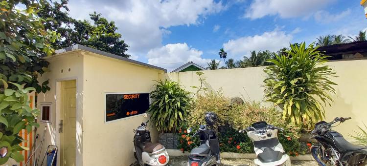 Aroel Homestay Mitra Reddoorz图片
