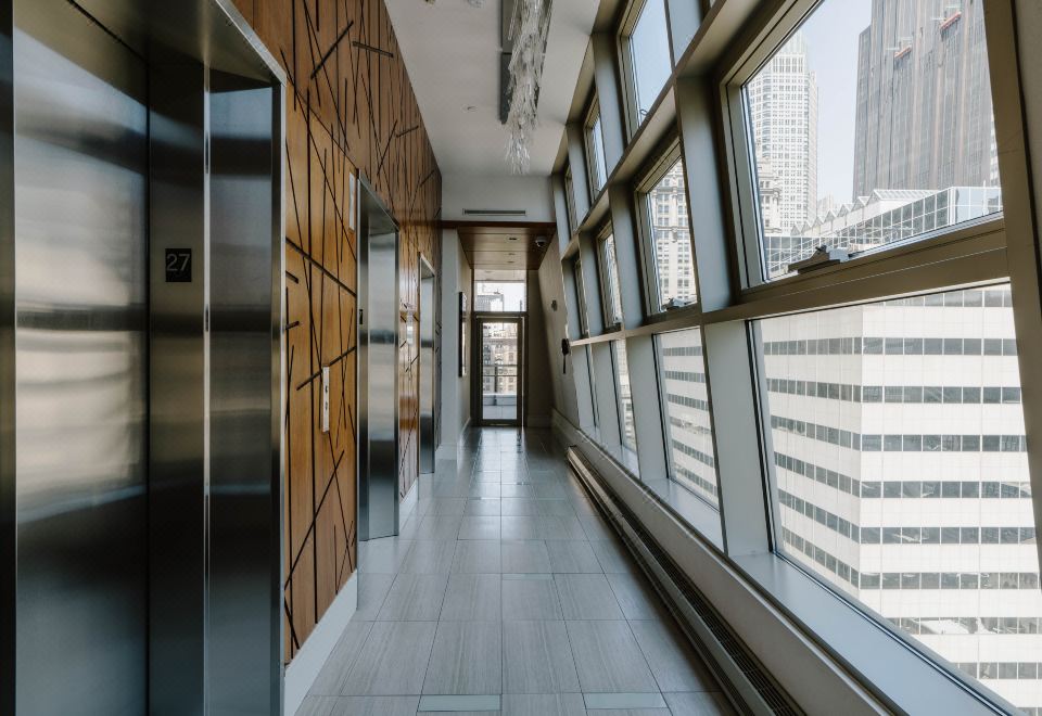 Club Quarters Hotel, Grand Central Hotel Overview