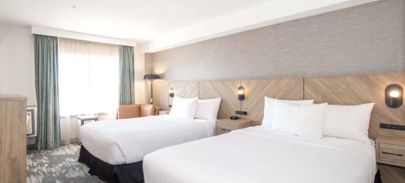 里贾纳桑德曼酒店及套房(Sandman Hotel & Suites Regina)图片