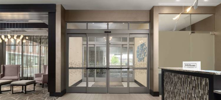 伍斯特希尔顿欢朋酒店及套房(Hampton Inn & Suites Worcester)图片