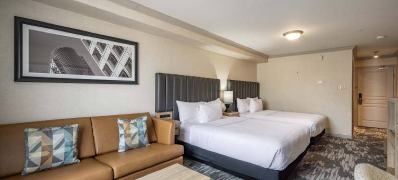 温尼伯机场桑德曼套房酒店(Sandman Hotel & Suites Winnipeg Airport)图片