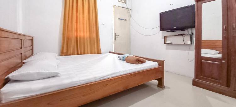 SPOT ON 91756 Alif House 伊斯兰旅馆(Alif House Syariah Redpartner Near Taman Dayu Pandaan)图片