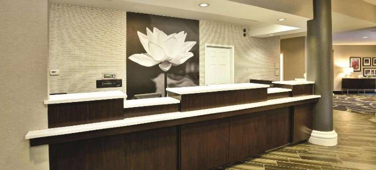 伯明翰霍姆伍德拉昆塔温德姆套房酒店(La Quinta Inn & Suites by Wyndham Birmingham Homewood)图片