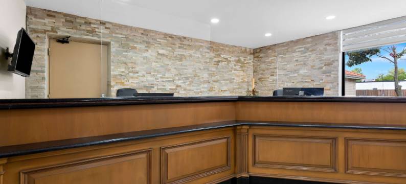 温莎贝斯特韦斯特 SureStay Plus 酒店(SureStay Plus by Best Western Windsor)图片