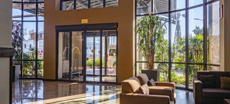 蒙特雷空港贝斯特韦斯特精品酒店(Best Western Premier Monterrey Aeropuerto)图片