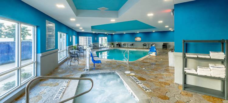 克利本欢朋套房酒店(Hampton Inn & Suites Cleburne)图片