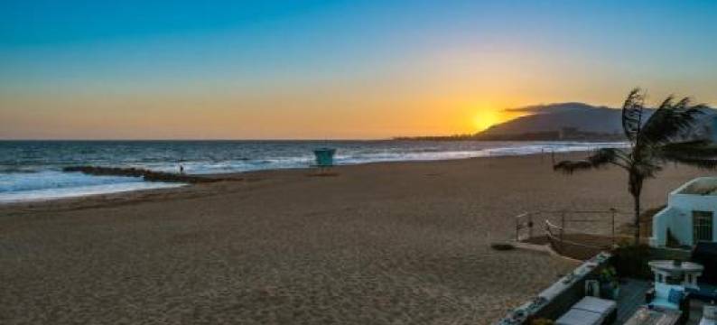 Luxury Modern Designer Beach House on Sand w/ Pool图片