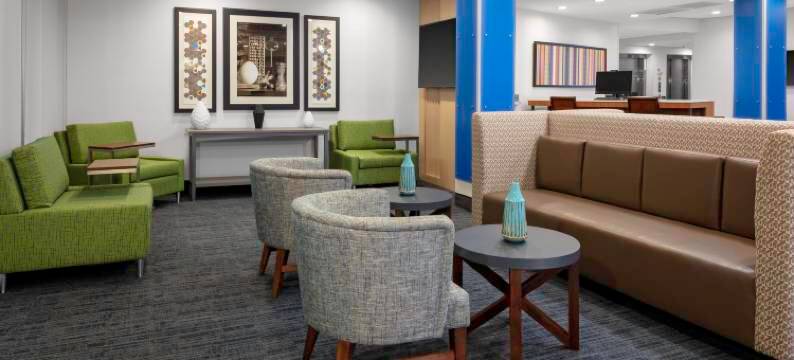 西威尔明顿医疗园区智选假日套房酒店(Holiday Inn Express & Suites WILMINGTON WEST - MEDICAL PARK by IHG)图片