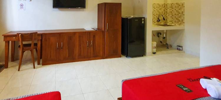 RedDoorz Syariah Near Transmart Pabelan Solo图片