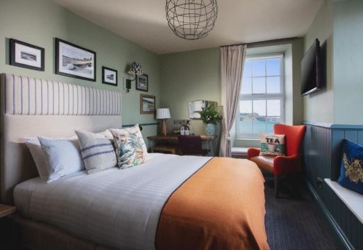 Rock Point Inn Hotel Overview